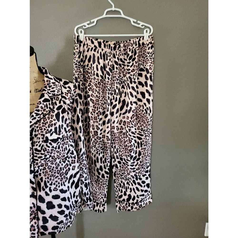 Sofia Intimates  - Picture 6 of 10